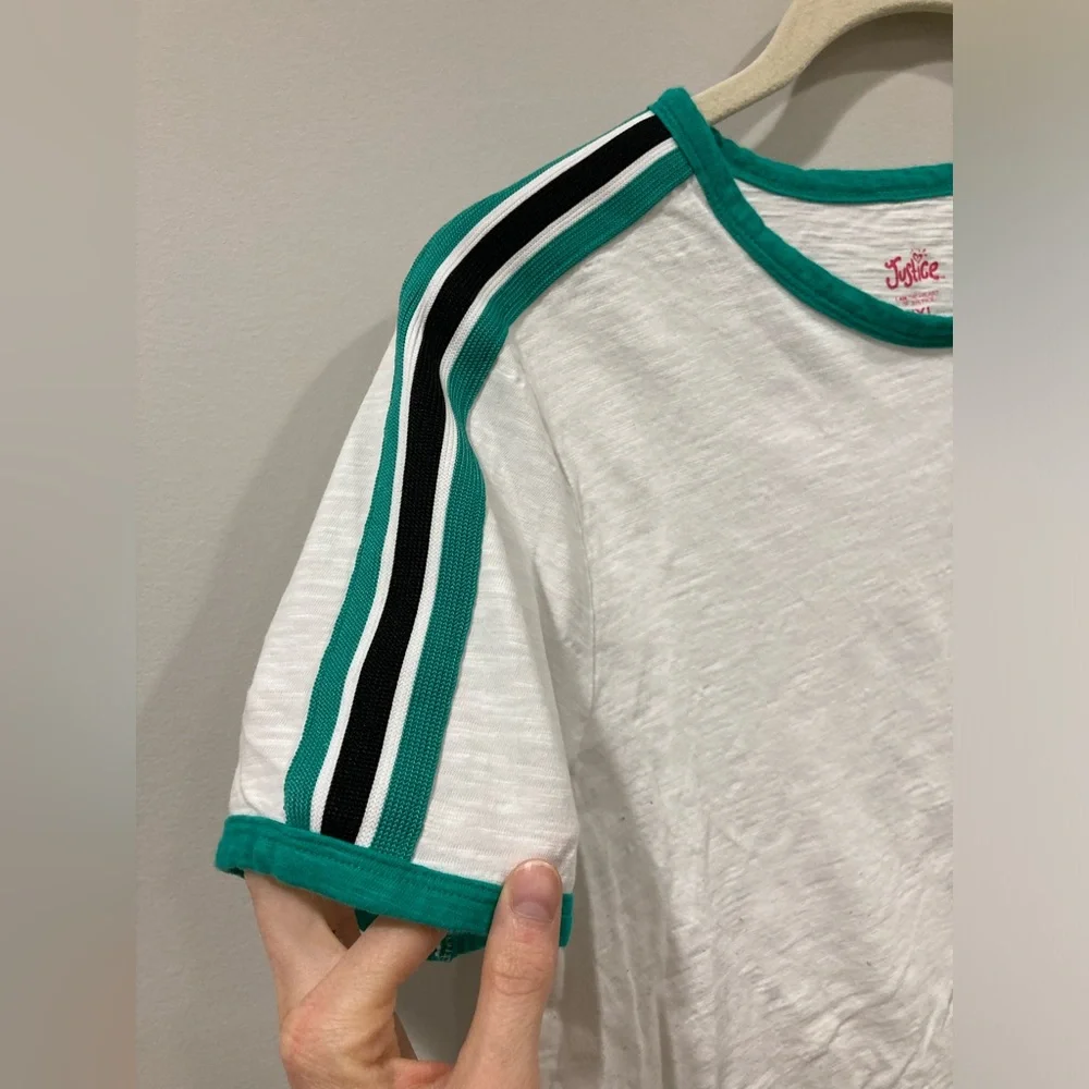 Justice casual white